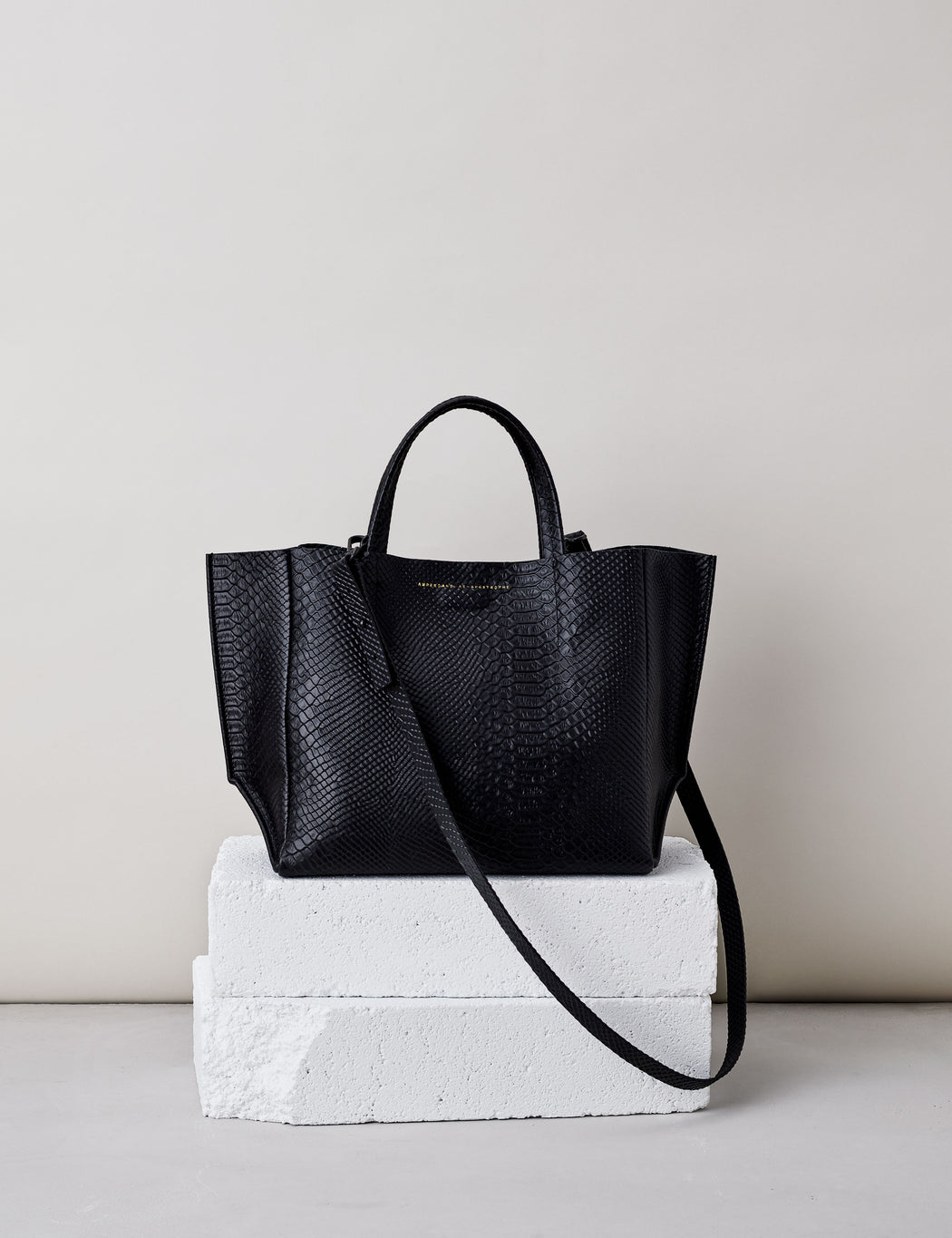 Half Tote / Black Python