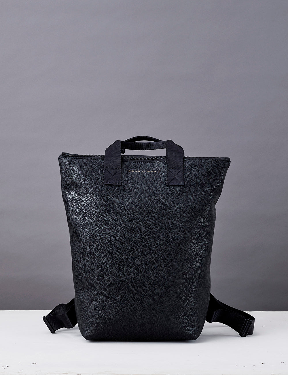 Backpack-Tote / BLACK LUX