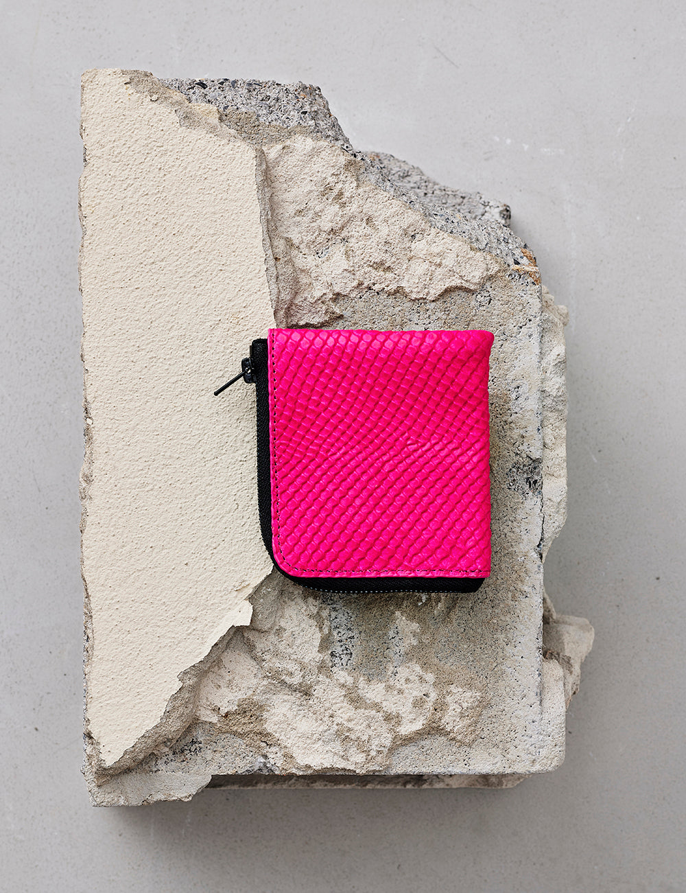 Half-Zip Wallet / Neon Pink Python